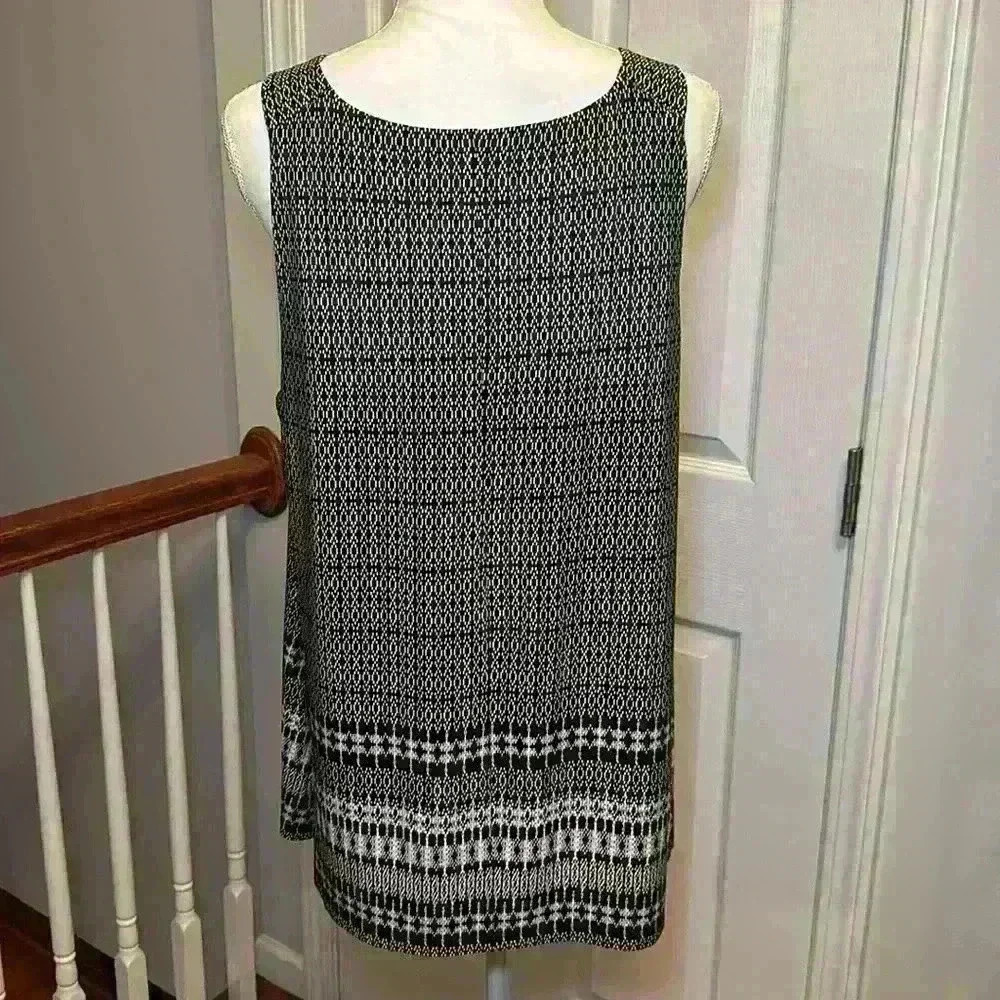 Rafaela Black & White Stylish Sleeveless Tank with Silver Clasps Women’s Size XL - Picture 4 of 9
